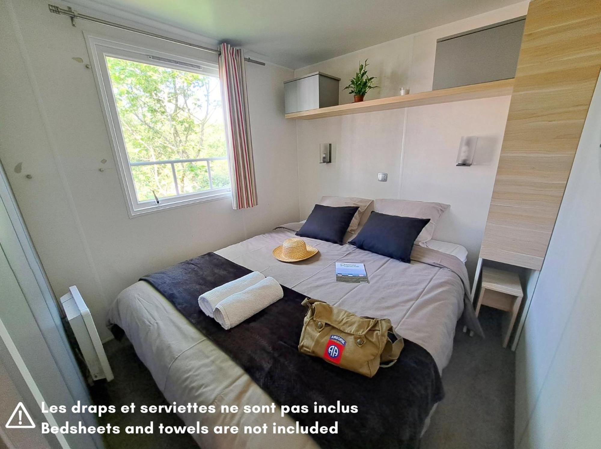 Camping Sainte Mere Eglise エクステリア 写真